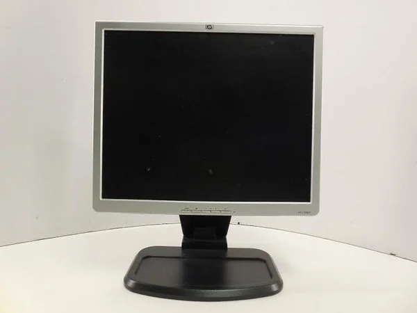 HP L1940t 19x22 inch LCD Monitor - Refurbished