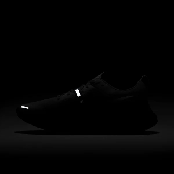 Men's Nike React Miler Running Shoe, Size 6 M - Black