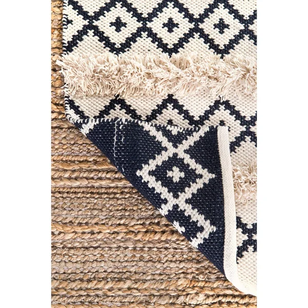 nuLOOM Teyana Cotton Area Rug - 7& 6x22 x 9& 6