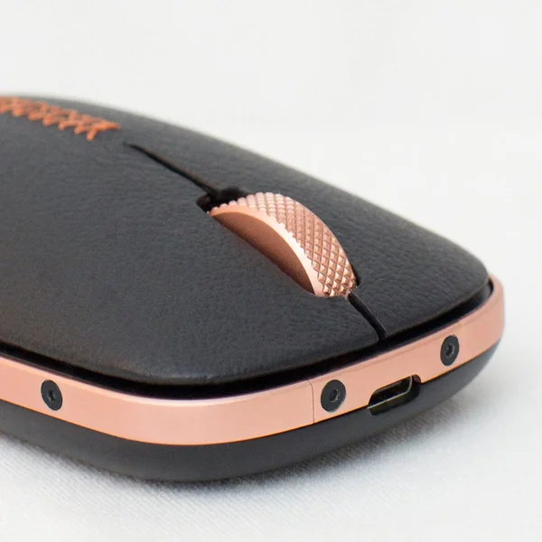 Retro Classic Mouse (Maple)