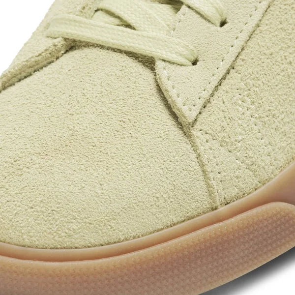 Nike SB Blazer Low GT Olive Aura