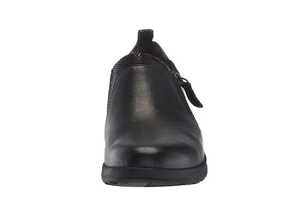 Clarks Un Adorn Zip 8 Women's Black