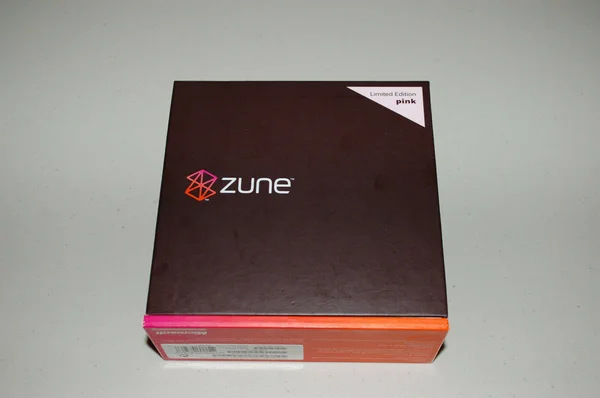 Zune 30 GB Digital Media Player (Pink)