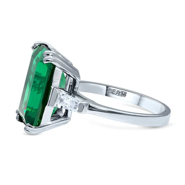 BERRICLE Sterling Silver Emerald Cut Cubic Zirconia CZ Statement Solitaire Cocktail Fashion Right Hand Ring Size 4.5