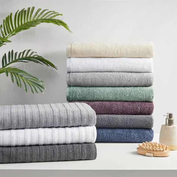 Loft 100-percent Cotton Solid 6 Piece Antimicrobial Towel Set by Clean Spaces - Purple