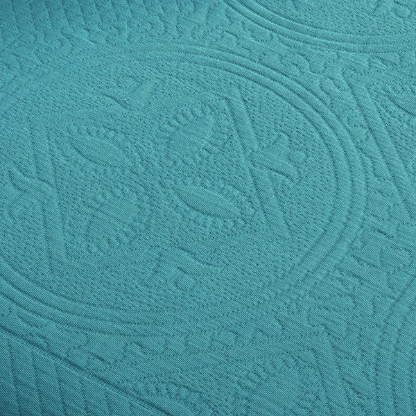 (Platinum - King) - Superior 100-percent Cotton Celtic Circle Scalloped Matelasse Bedspread