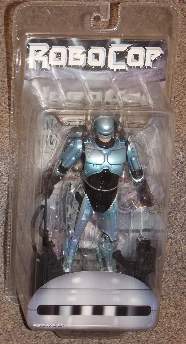 Robocop 7x22 Ultra Deluxe Figure with Jetpack and Assault Cannon