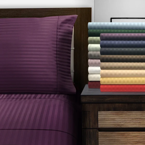 Superior 300 Thread Count Split King Deep Pocket Cotton Sateen Sheet Set - Black - Victorian