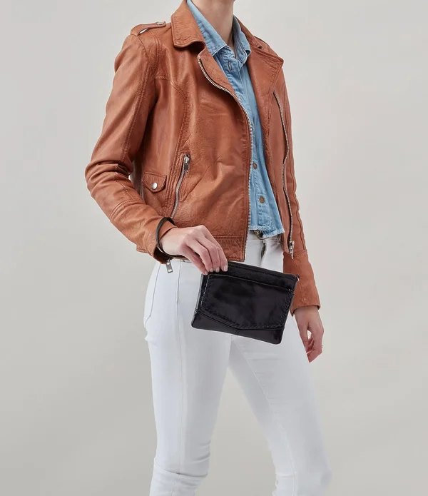 Hobo Stroll Convertible Leather Crossbody Wristlet - Whisper Blue