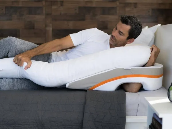 MedCline Pillows - Large - at SleepScore Labs