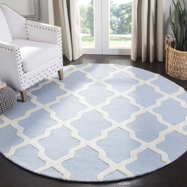 Safavieh CAM121A Cambridge Area Rug - Light Blue, Ivory: 6-ft Round