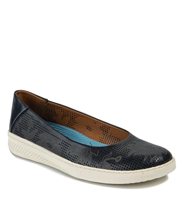 Baretraps Nadra Women's Flats Navy - Blue