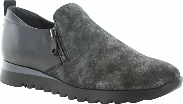 Munro Women's Kit, Black Metallic/Black Calf Size: 9.5 XN