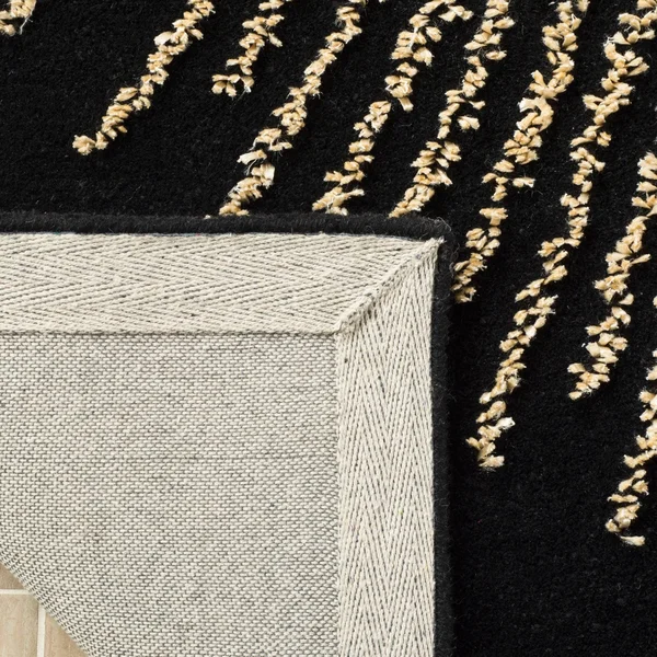 Safavieh Soho 655 Beige/Beige 5& x 8& Area Rug