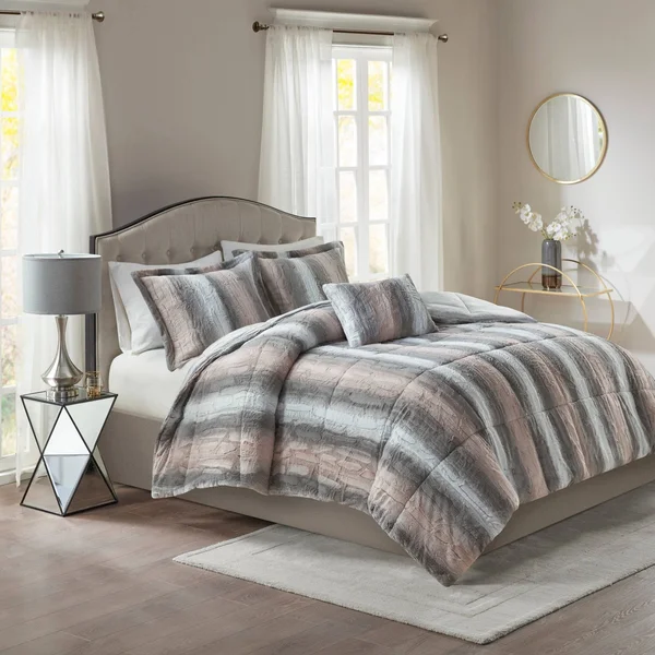 Madison Park Marselle Full/Queen 4pc Faux Fur Comforter Set Blush/Gray