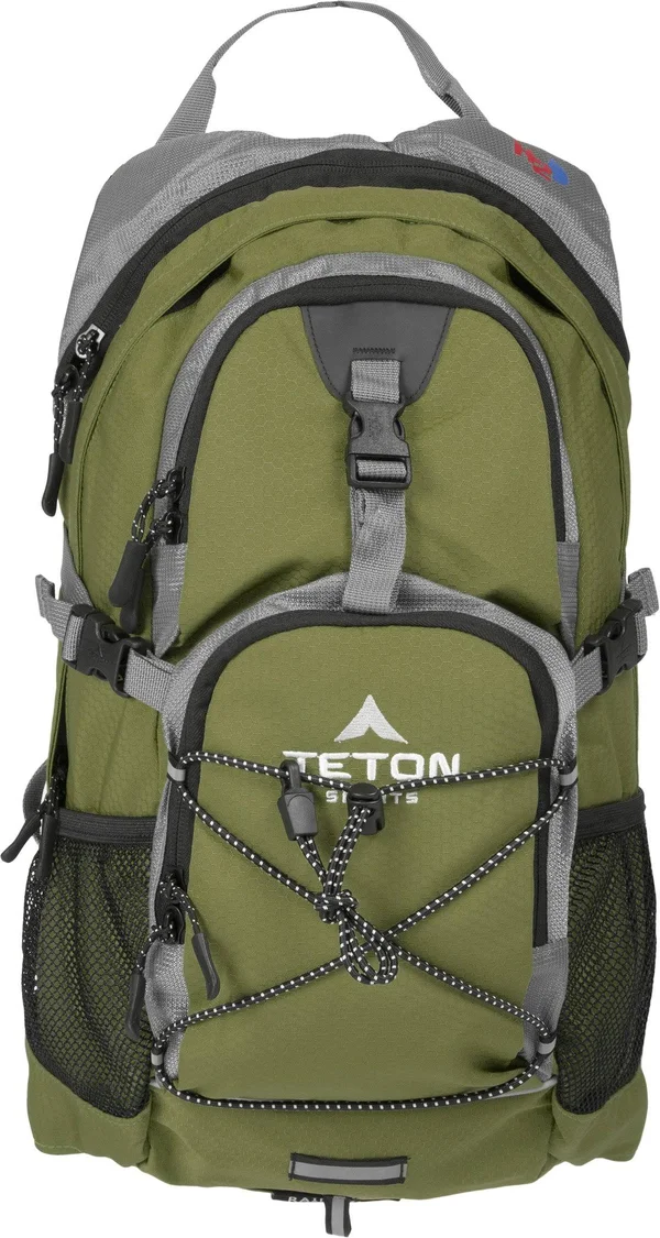 Teton Sports Hydration Backpack with Bladder - Green, 18.5x22x 10x22x 7x22