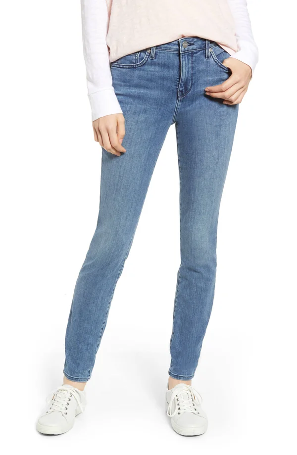 Nydj AMI Ikat Tile Embroidery in Aquino Women's Jeans Aquino : 10 29