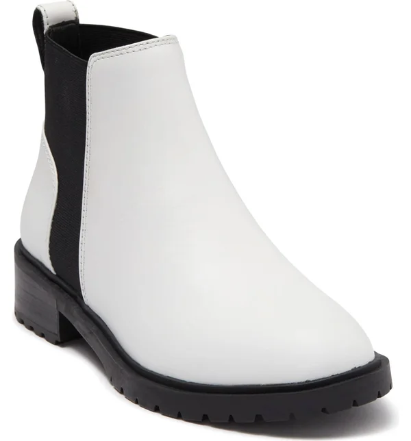 Steve Madden Buzzing Ankle Boot, Size 9.5 - White Leather at Nordstrom Rack