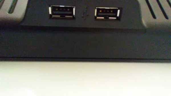 Dell UltraSharp 1908FPB 19x22 LCD Monitor