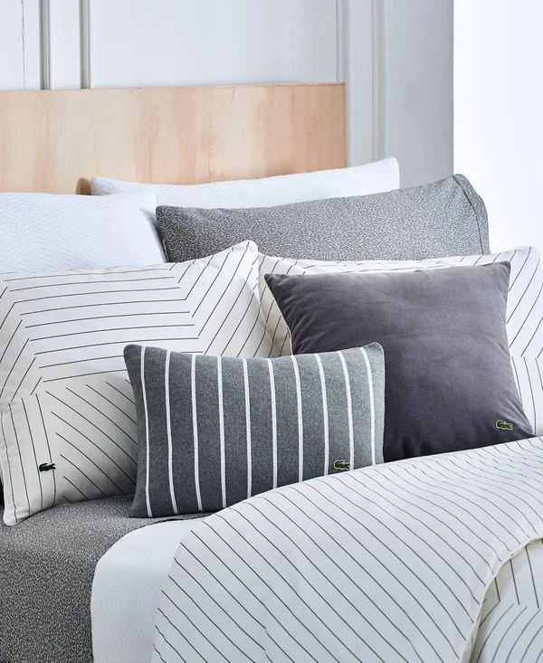 Lacoste Guethary Comforter Set - White - King