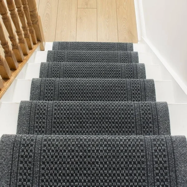 runrug USA Aztec Gray Stair Carpet Runner Length: 7 foot, WIDTHS