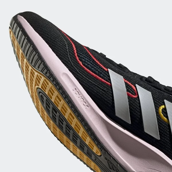 Women's Adidas Supernova Running Shoe, Size 8.5 M - Black