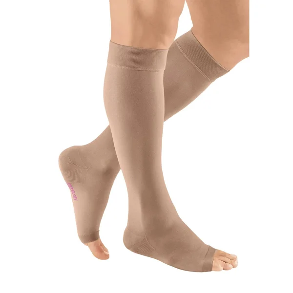 Mediven Plus, 30-40 mmHg, Calf High, Open Toe Black, II-Extra-Wide-Petite