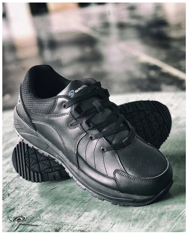 Nautilus 5020 Athletic, Men's Black