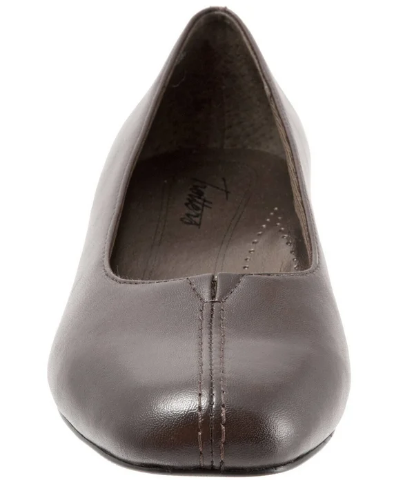 Trotters Doris Pumps - Women's, Mocha, Size: 11