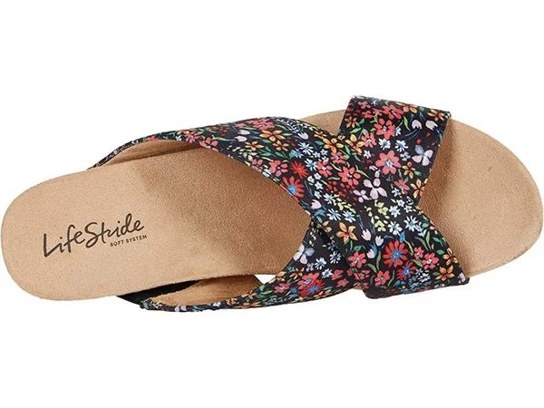 Women's LifeStride Donna Wedge Sandal - Black - Size 9