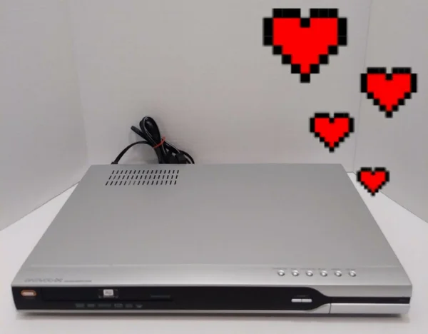 Daewoo DVR-06 - DVD recorder - silver