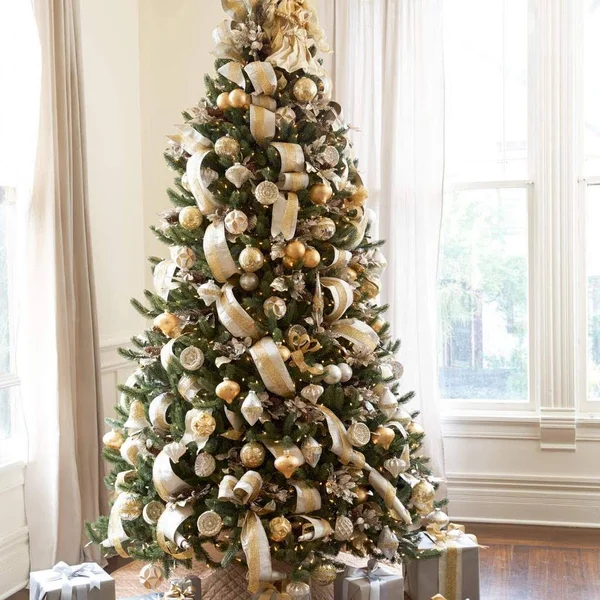 Balsam Hill Vermont White Spruce Premium Prelit Artificial Christmas Tree, 5.5 Feet, Clear Lights