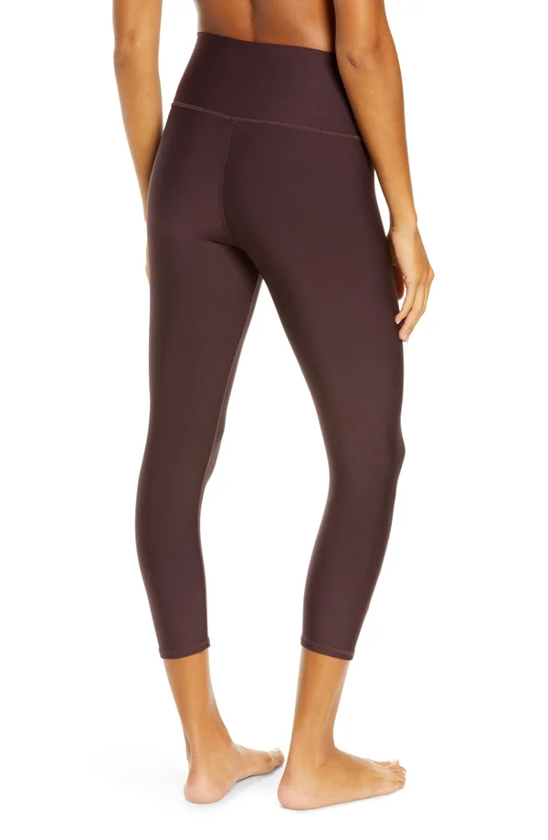 Alo High Waist AirLift Capri Oxblood S
