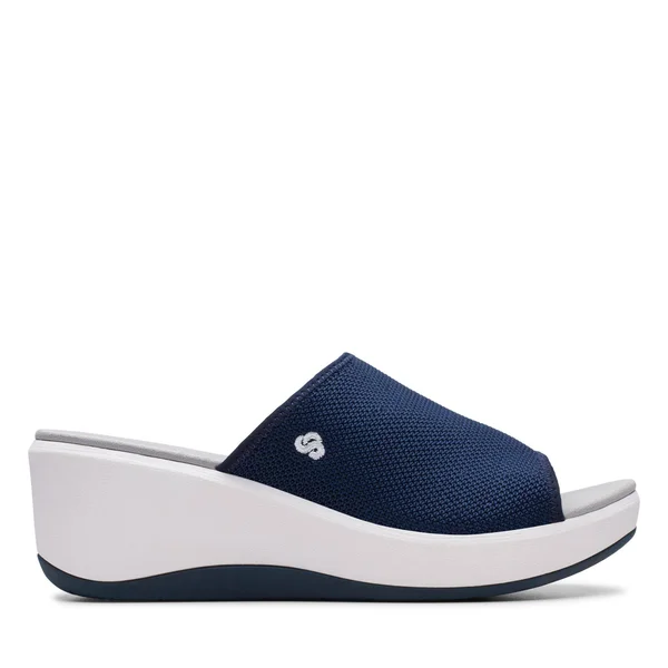 Clarks Step Cali Bay 6.5 Women's Navy