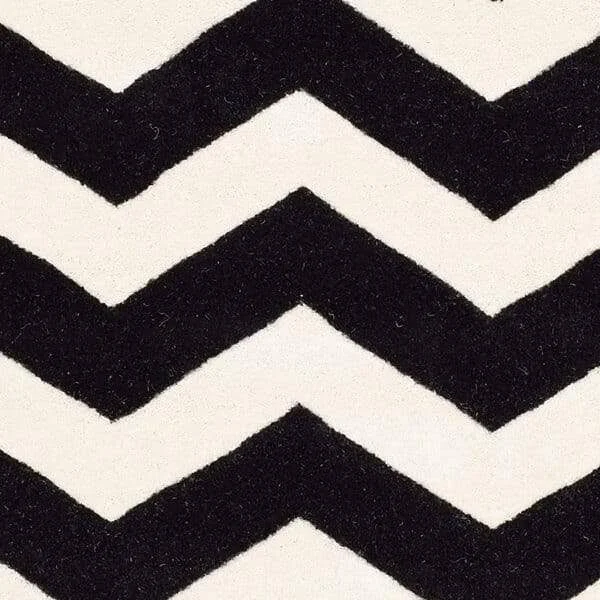 Safavieh Chatham Ivory/Black 9 ft. x 9 ft. Round Area Rug