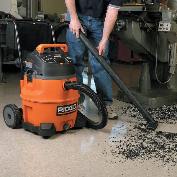 Ridgid 31693 Wd1851 16 Gallon 6.5 HP Wet/Dry Vacuum with Cart - 28.0 x 19.8 x 19.8 inches