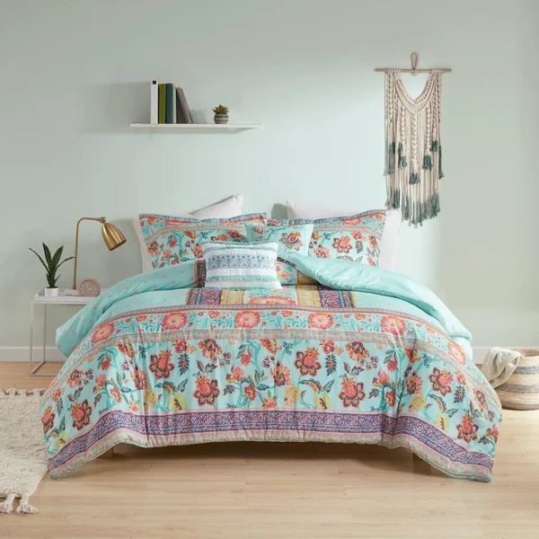 Intelligent Design Eliza 4-Piece Aqua Twin/Twin XL Boho Printed Comforter Set - Blue