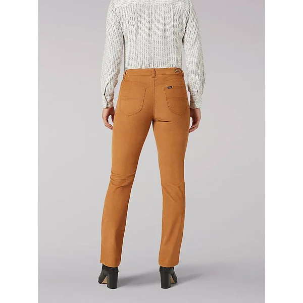 Lee Women's Legendary Regular Fit Straight Leg Jean