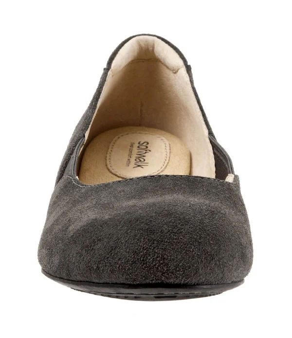SoftWalk Women's Norwich Ballet Flat - Graphite, 6