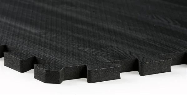Displays2go Black Wood Grain Floor Mats – 10’ x 10’ Soft Foam Flooring