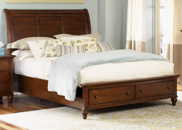 Liberty Furniture Hamilton Storage Bed in Cinnamon Finish - Queen
