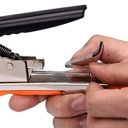 FUNTECK Plant Tying Machine Tapener Tool for Grapes - Raspberries, Tomatoes and Vining Vegetables, Comes with Tapes, Staples