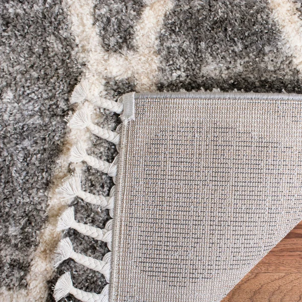 Safavieh Berber Fringe Shag Mena Trellis Rug - 6&7x22 x 6&7x22 Square - Cream/Blue