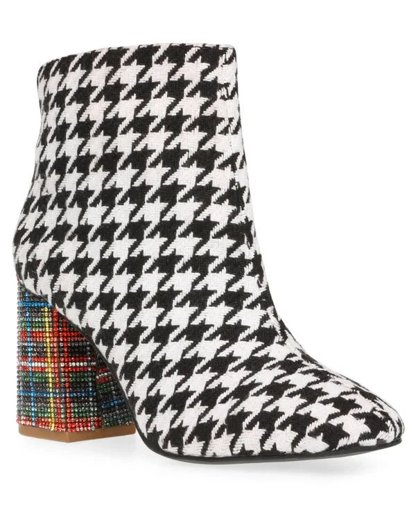 Betsey Johnson Barette 7.5 Women's Black-White