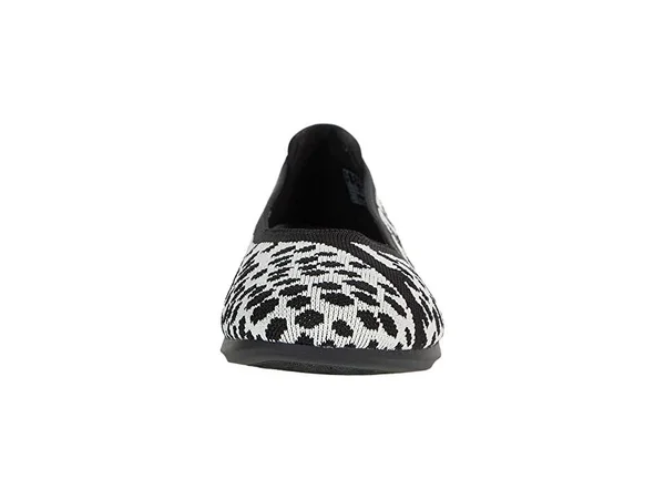 Clarks Carly Wish Women's Shoes White/Black Interest Knit : 5 B - Medium