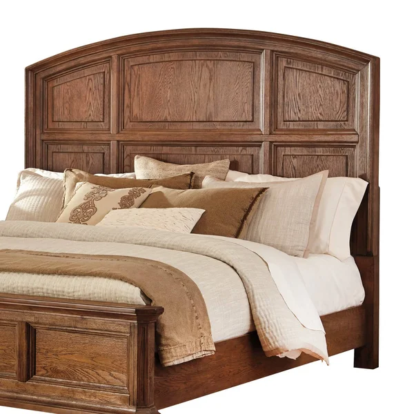 Maeleen Medium Brown Queen Panel Bed by Ashley