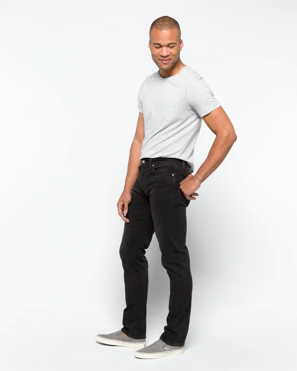 Men's Joe&s The Brixton Slim Straight Leg Jeans, Size 34 - Black