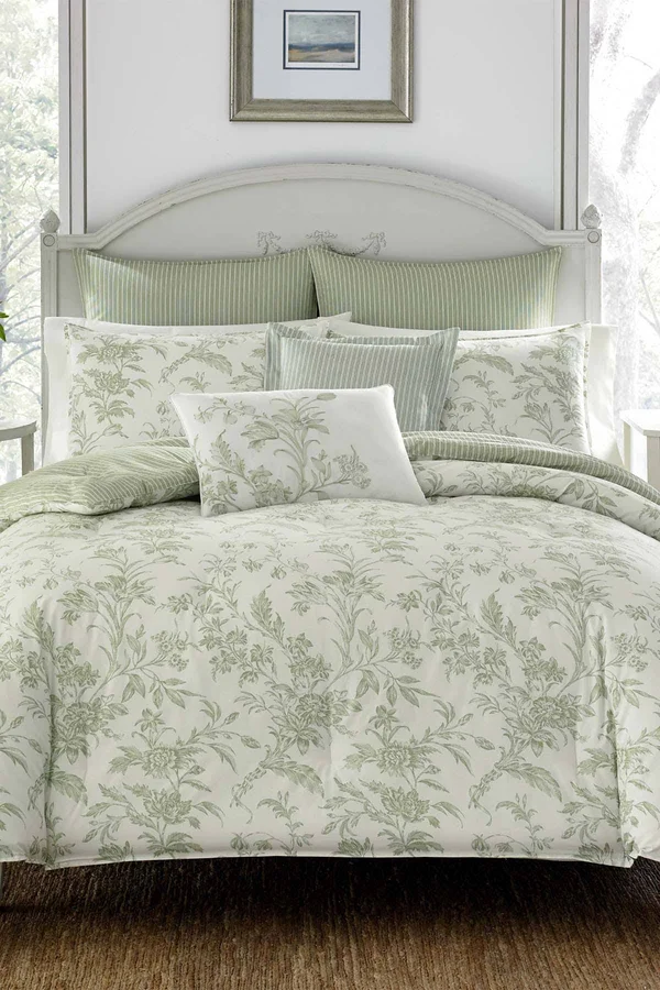 Green Natalie Comforter Set (Full/Queen) - Laura Ashley