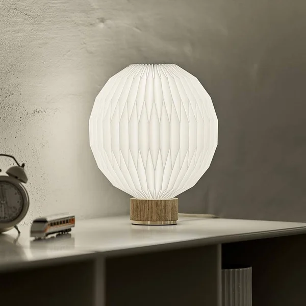 Le Klint 375S Table Lamp