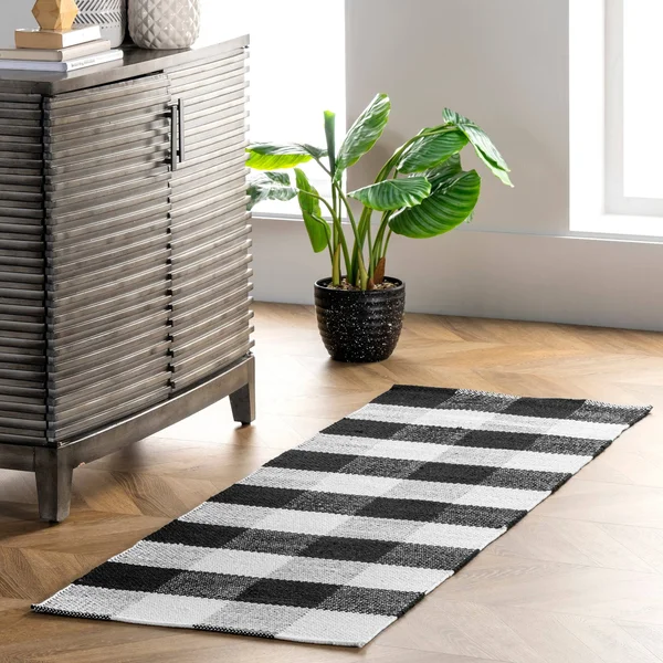 nuLOOM Rylie Buffalo Plaid Flatweave Area Rug - 2& x 6& Runner - Black